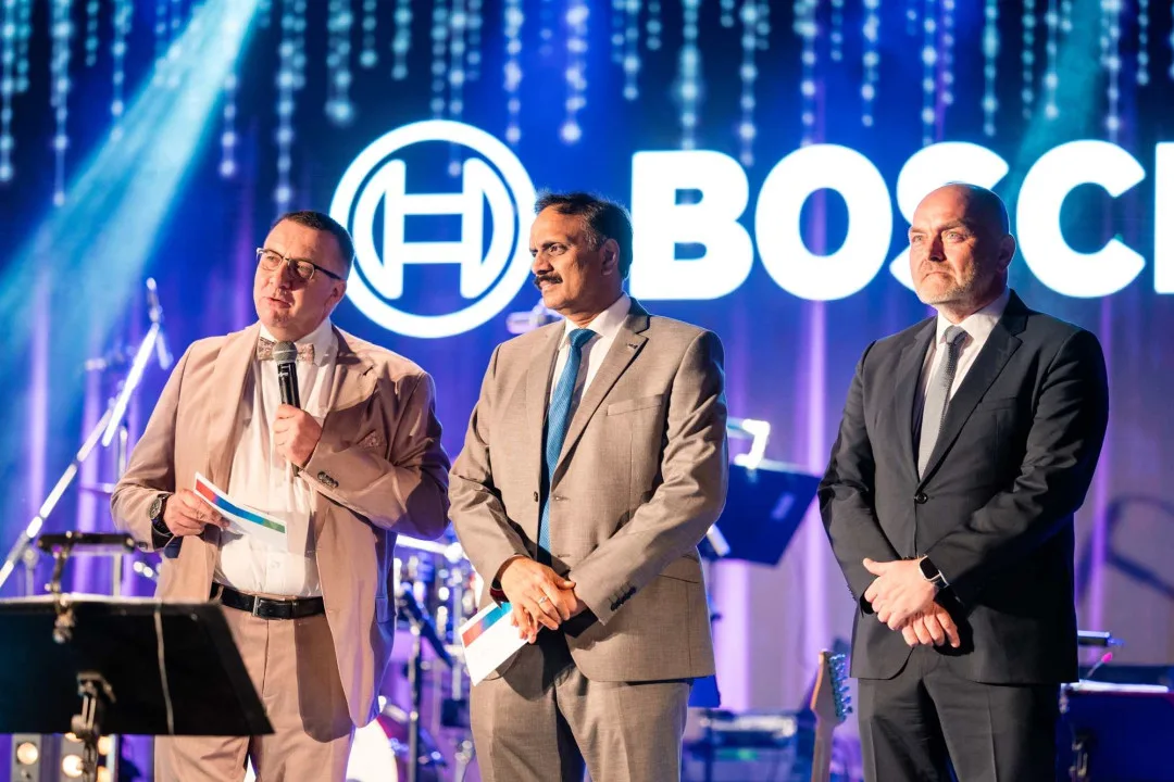 Bosch Jihlava: Ples plný hvězd, štědrý finanční dar pro Nemocnici Jihlava a Škoda Octavia pro top inovátora, foto: Bosch Powertraind, štědrý finanční dar pro Nemocnici Jihlava a Škoda Octavia pro top inovátora