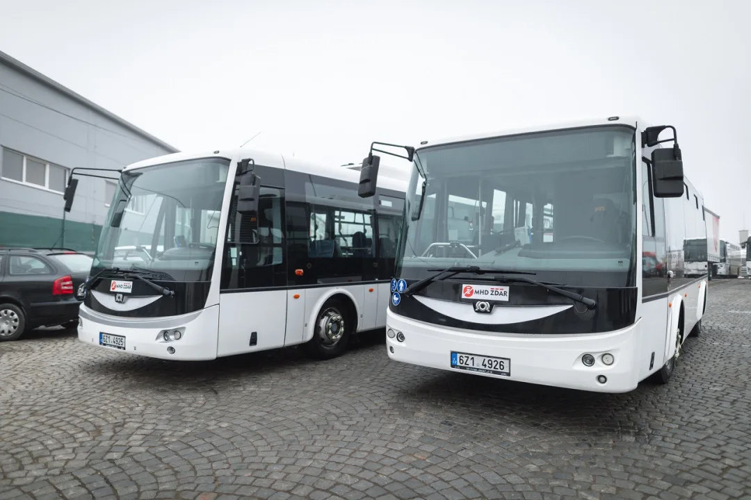 Nové elektrobusy ve Žďáru nad Sázavou. Foto: Se souhlasem Města Žďár nad Sázavou
