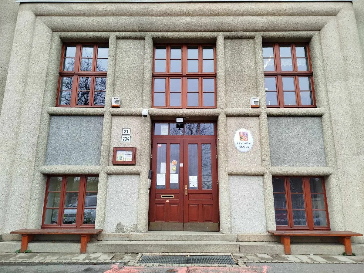 Základní škola Havlíčkova se ani letos nedočká rekonstrukce, vítězná firma couvla