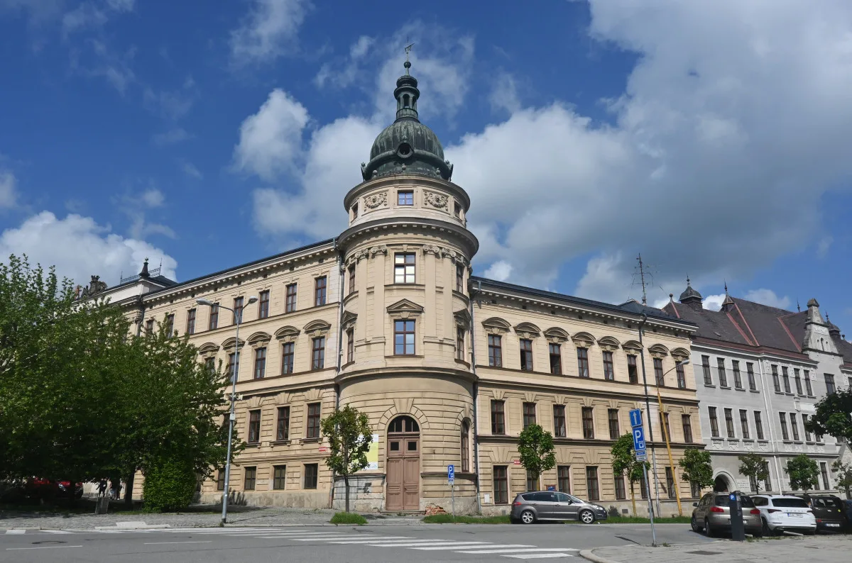 Před komisí jsem se cítil docela příjemně, řekl maturant o zkoušce z dospělosti
