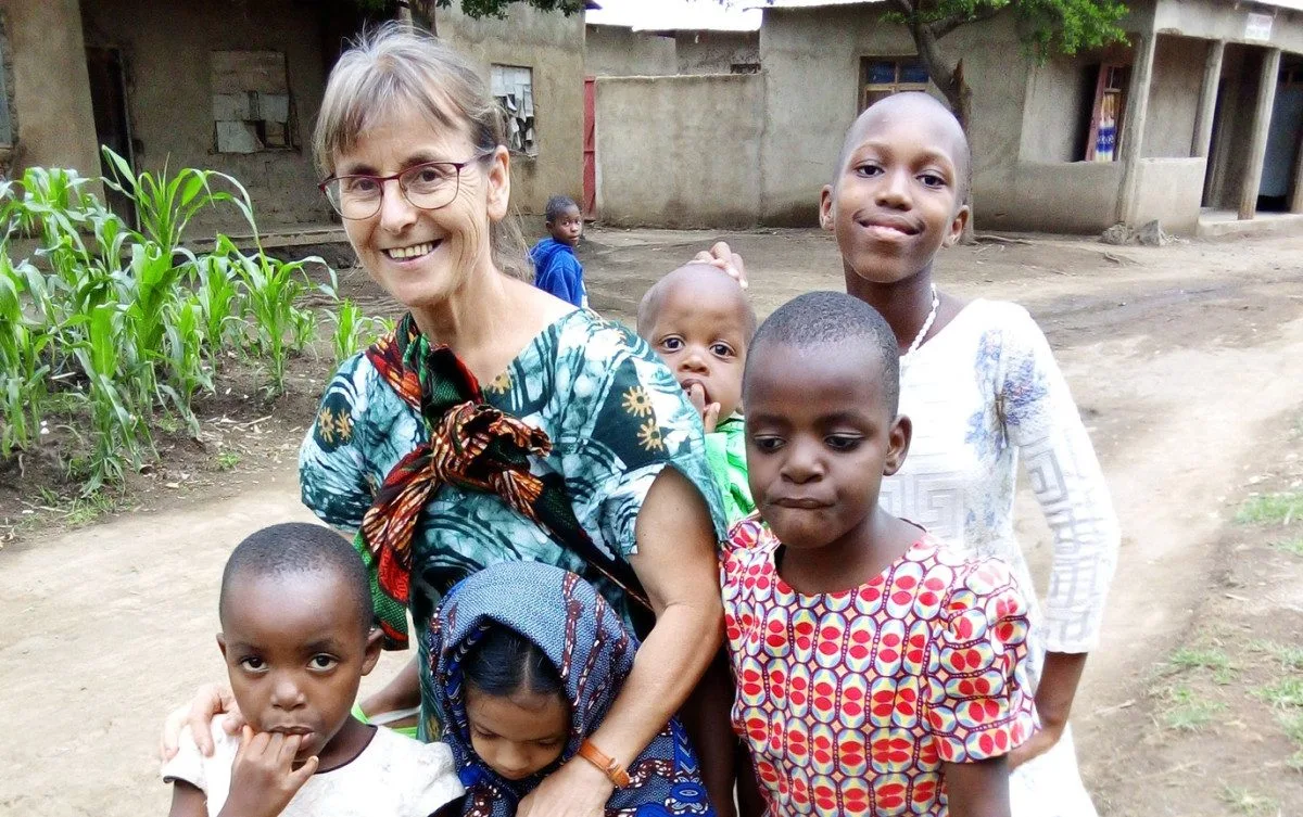Vysokou školu dnes navštíví misionářky z Tanzanie. Hosty seznámí se svým příběhem. Foto: Se svolením Marie Šindelkové