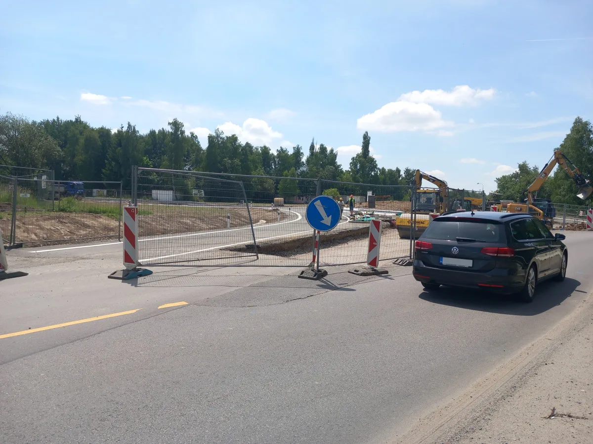 FOTO: Přeložka silnice mezi Jihlavskou a Brněnskou ulicí ve Žďáru je téměř hotová