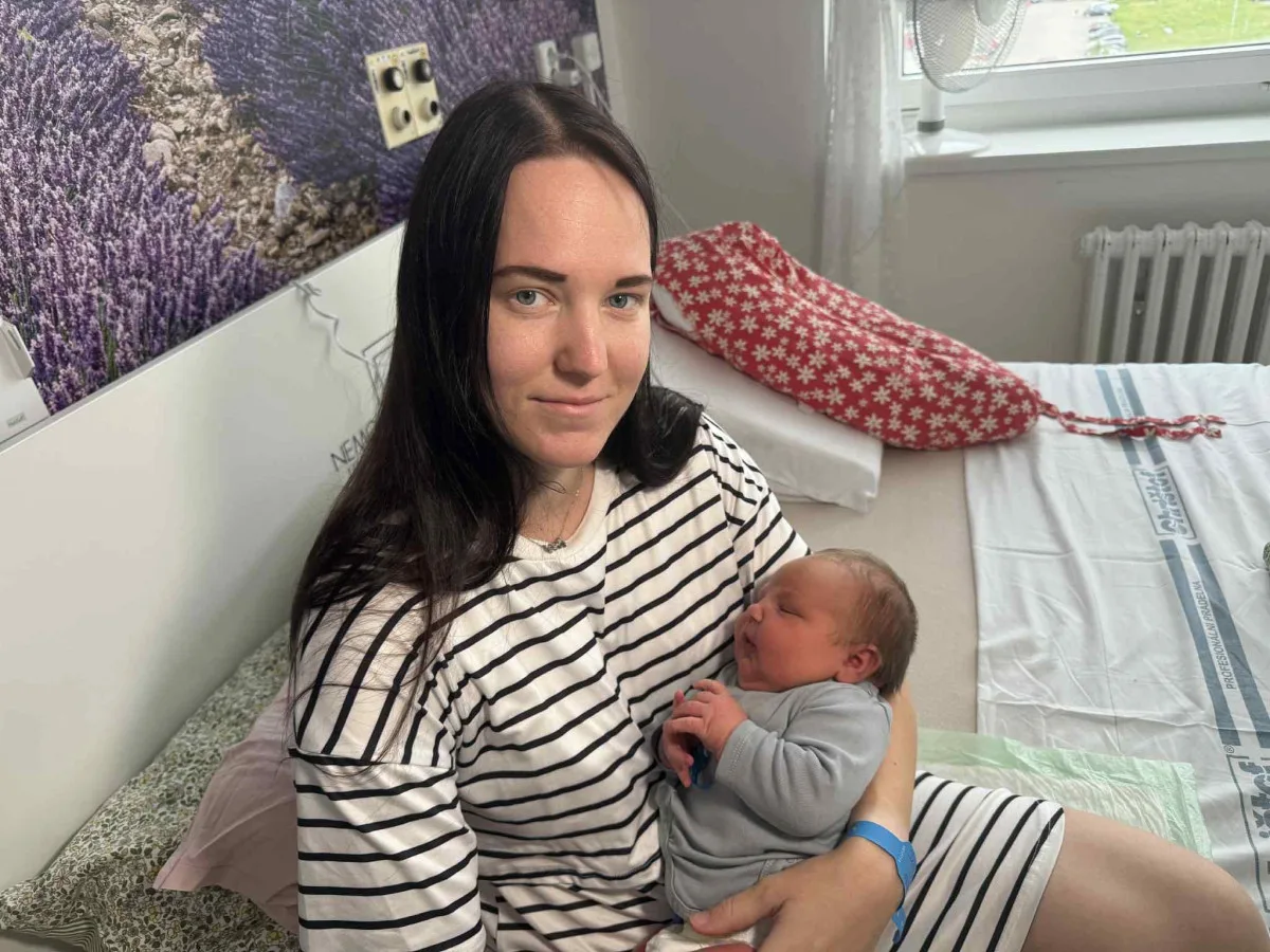 Velká váha, velká radost. V Jihlavě se narodil Matěj, vážil 5,5 kilogramů
