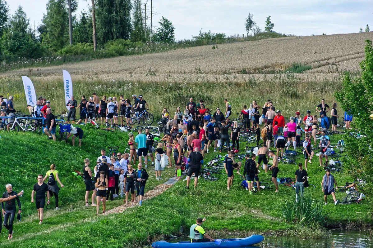 FOTO: Dřevěný muž měl opět rekordní účast, vyhrál šestnáctiletý Matyáš Večeřa