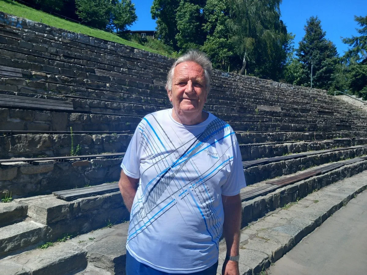 Na branném závodě seniorů je běh zakázaný, říká pořadatel Antonín Křoustek