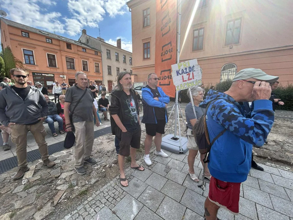FOTO: Jihlava středobodem politické mapy Česka. Po Rakušanovi přijel i premiér Fiala