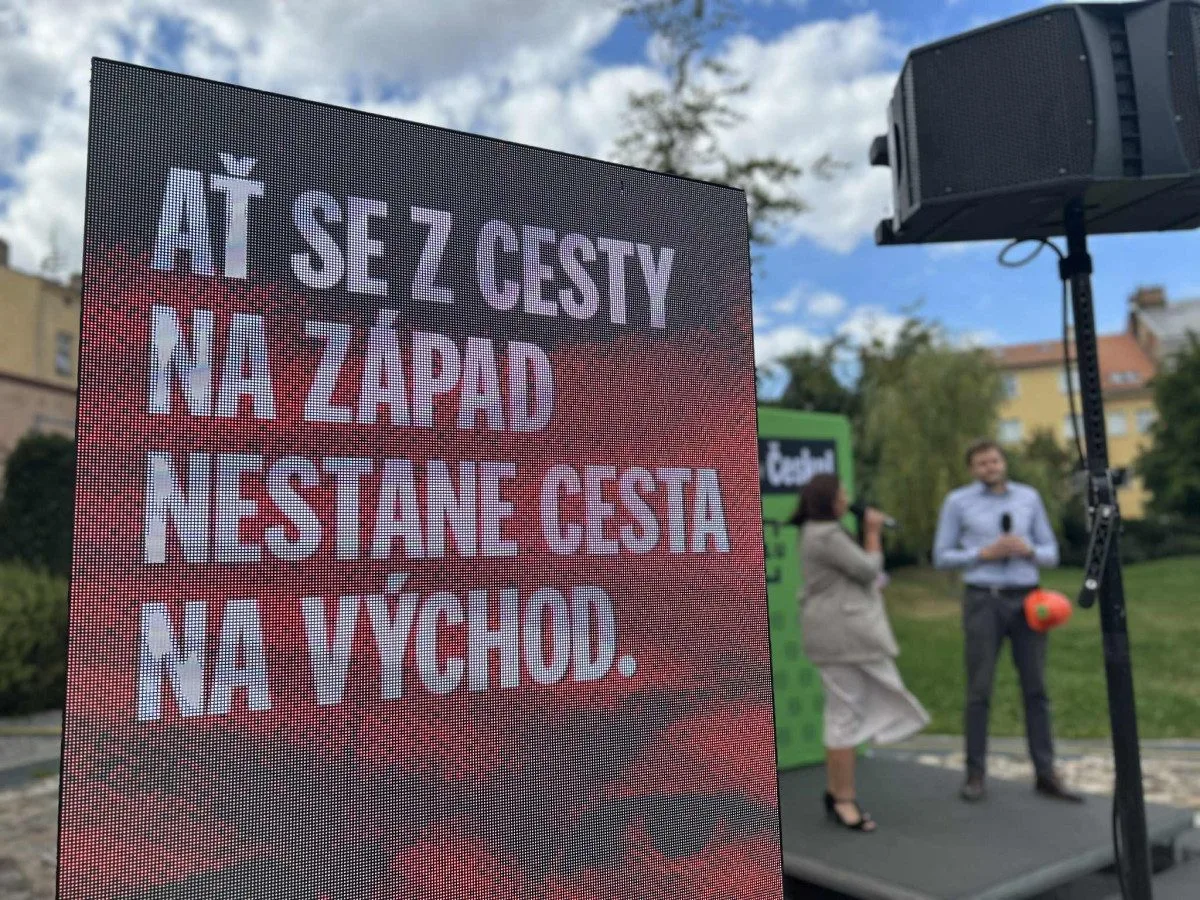 FOTO: Jihlava středobodem politické mapy Česka. Po Rakušanovi přijel i premiér Fiala
