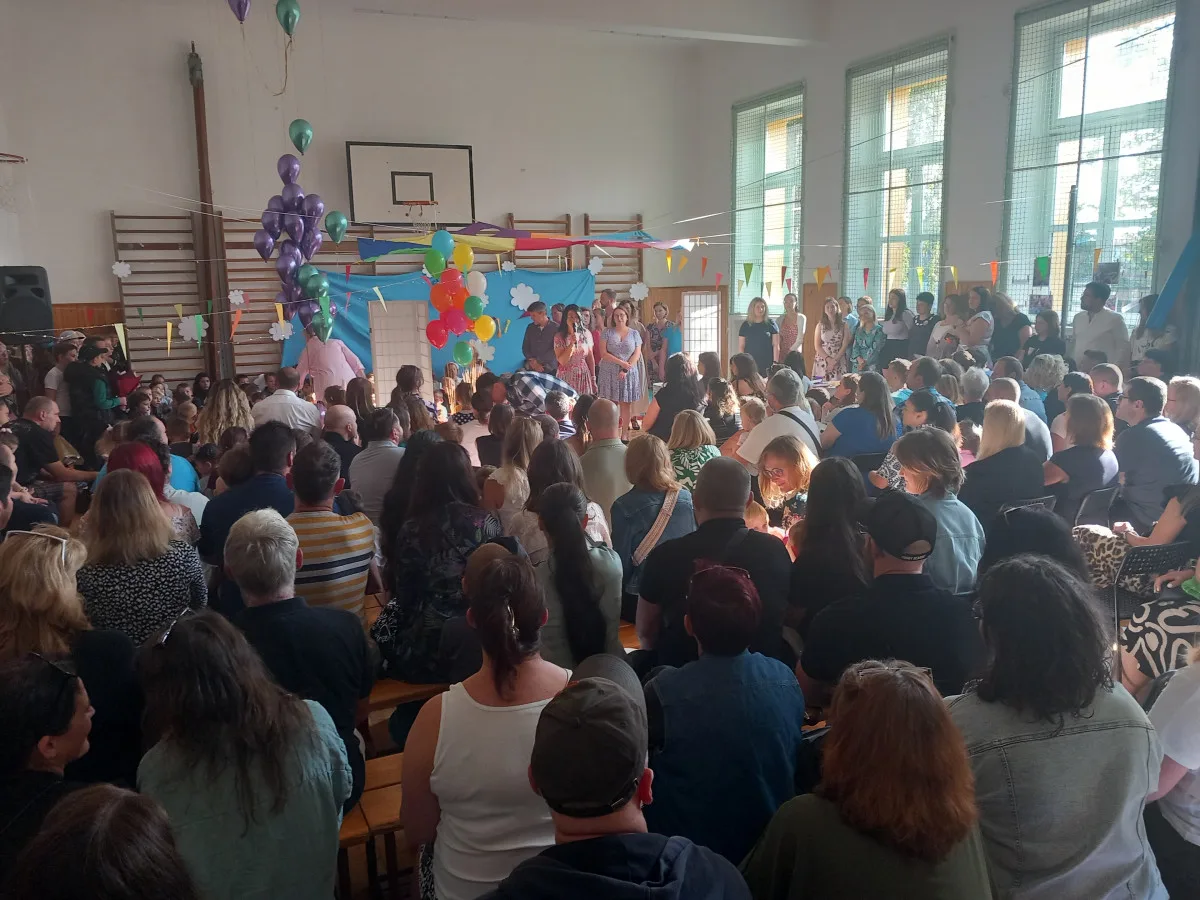 FOTO: Historický milník. Žáci jihlavské inovativní třídy už jsou na druhém stupni