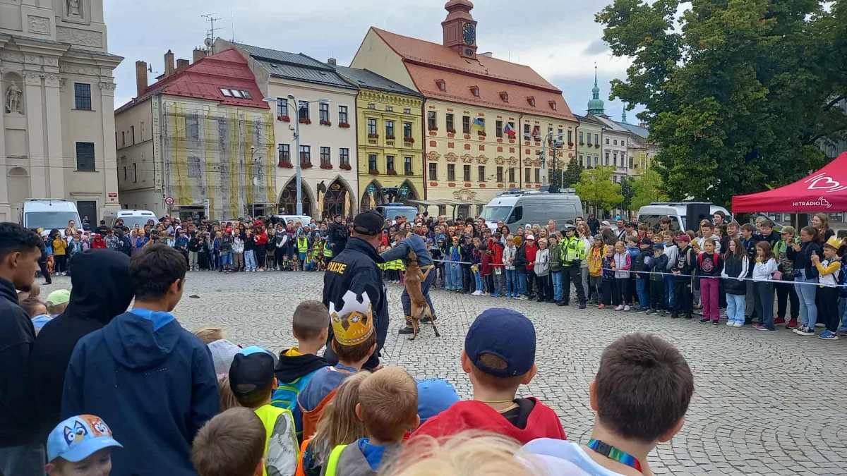 FOTO: Policie se v Jihlavě ukázala malým i velkým. Velký zájem vzbudilo Ferrari