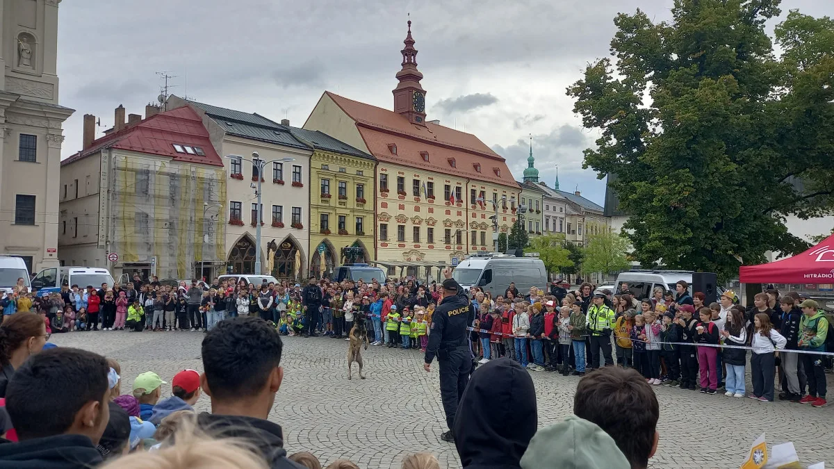 FOTO: Policie se v Jihlavě ukázala malým i velkým. Velký zájem vzbudilo Ferrari
