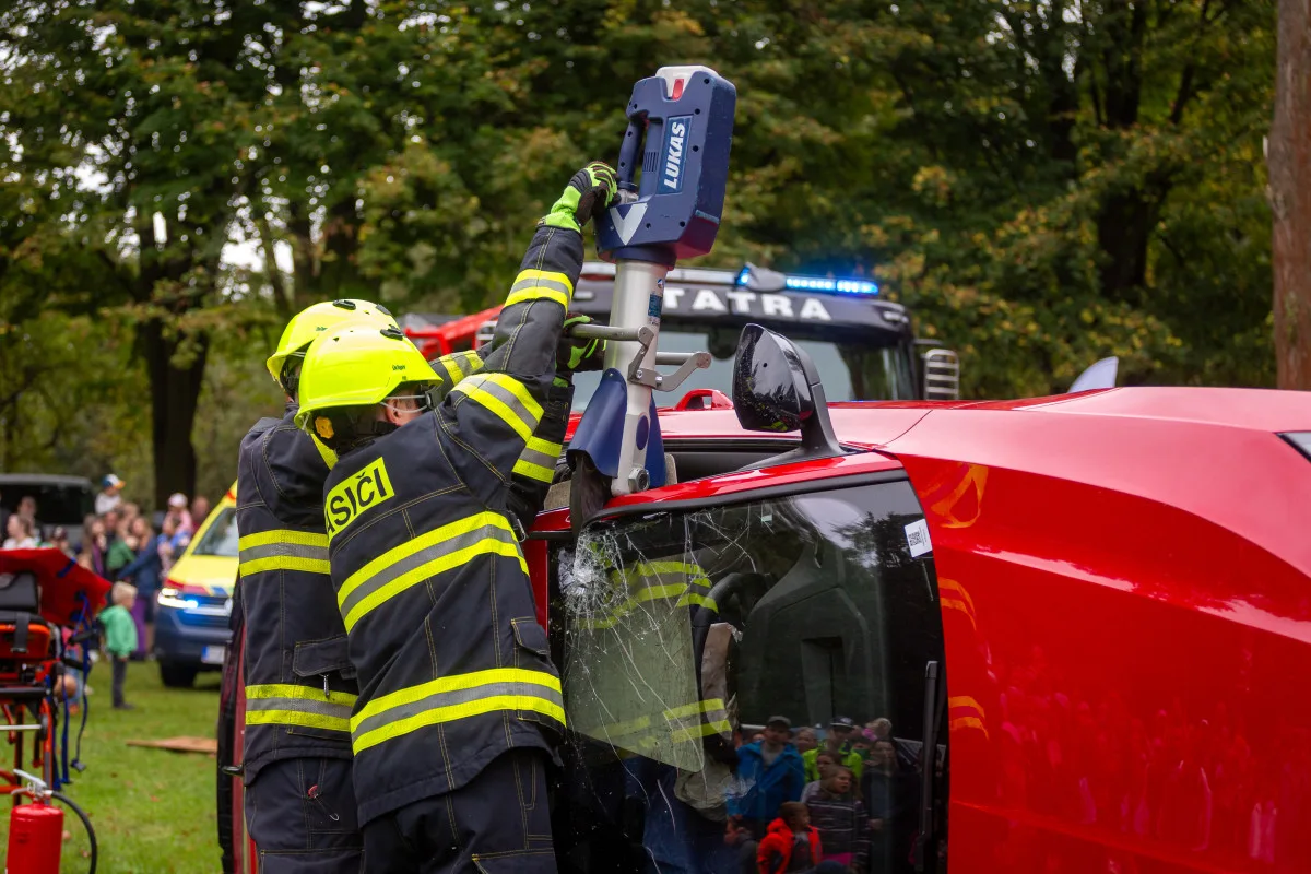 FOTO: Auta v hlavní roli. Motorsvět v Havlíčkově Brodě přilákal tisíce návštěvníků