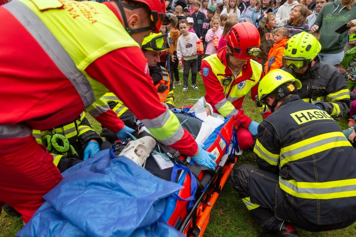 FOTO: Auta v hlavní roli. Motorsvět v Havlíčkově Brodě přilákal tisíce návštěvníků