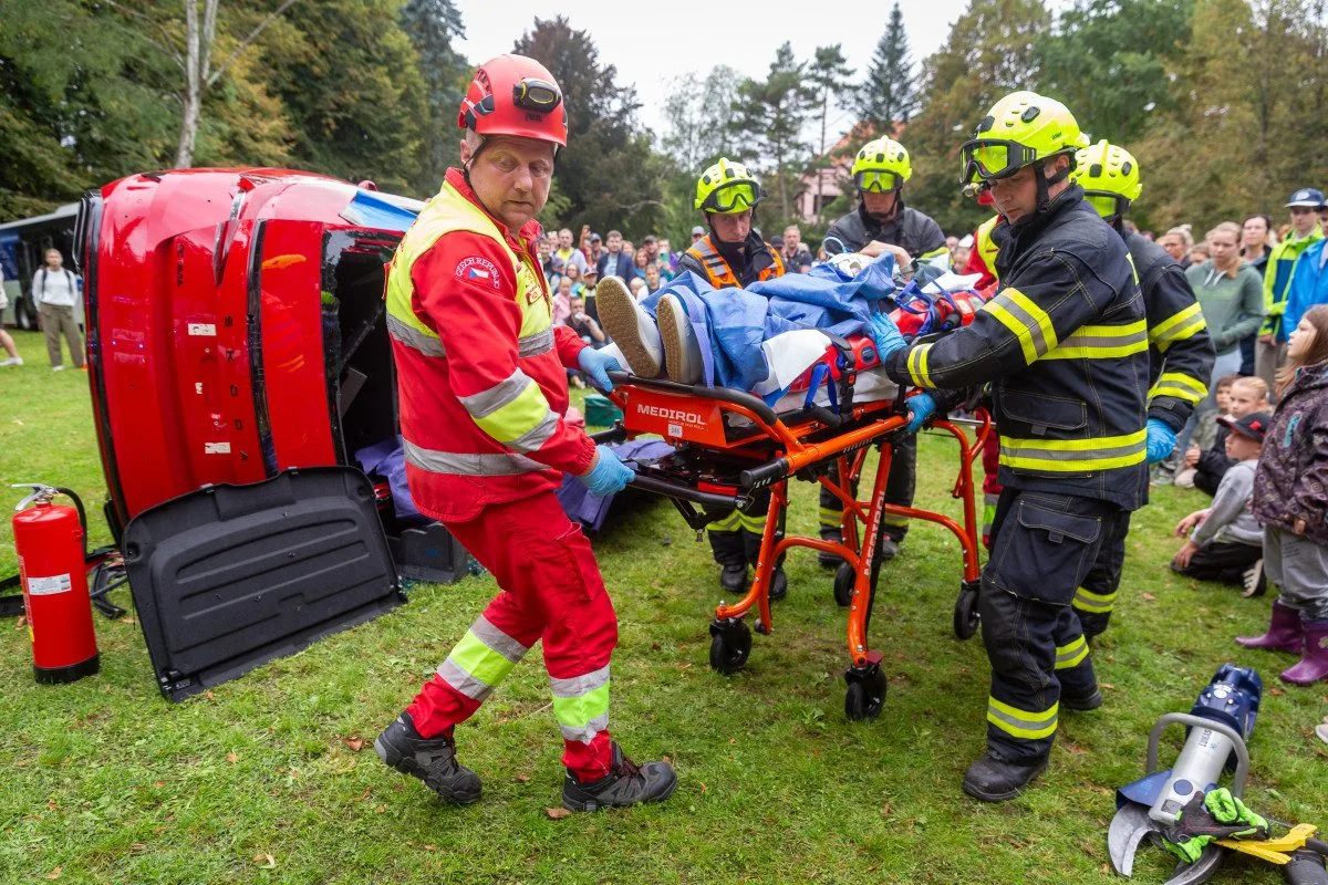 FOTO: Auta v hlavní roli. Motorsvět v Havlíčkově Brodě přilákal tisíce návštěvníků