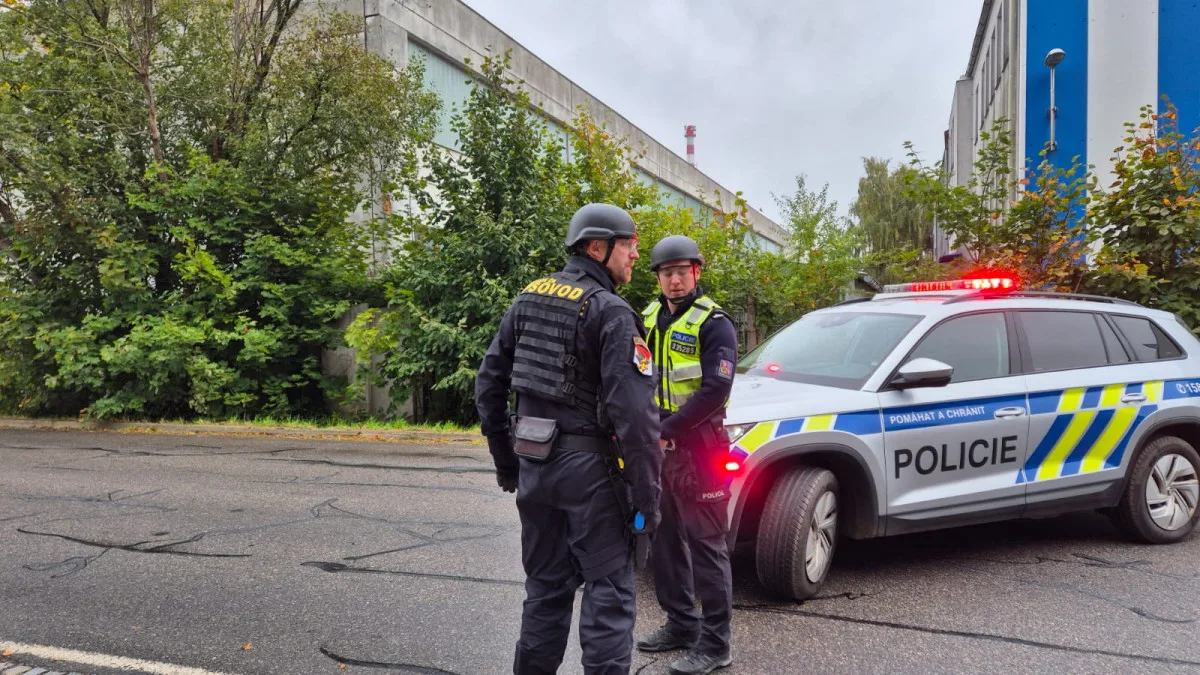 Cvičení IZS: Do školy v Chotěboři vběhnul útočník. Nikomu nic nehrozí, ujistila policie