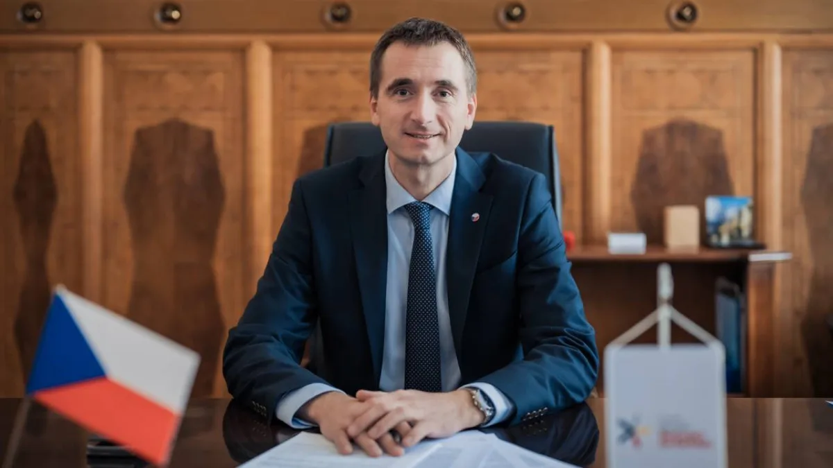 Ministr Vlček radí, jak ušetřit za energie