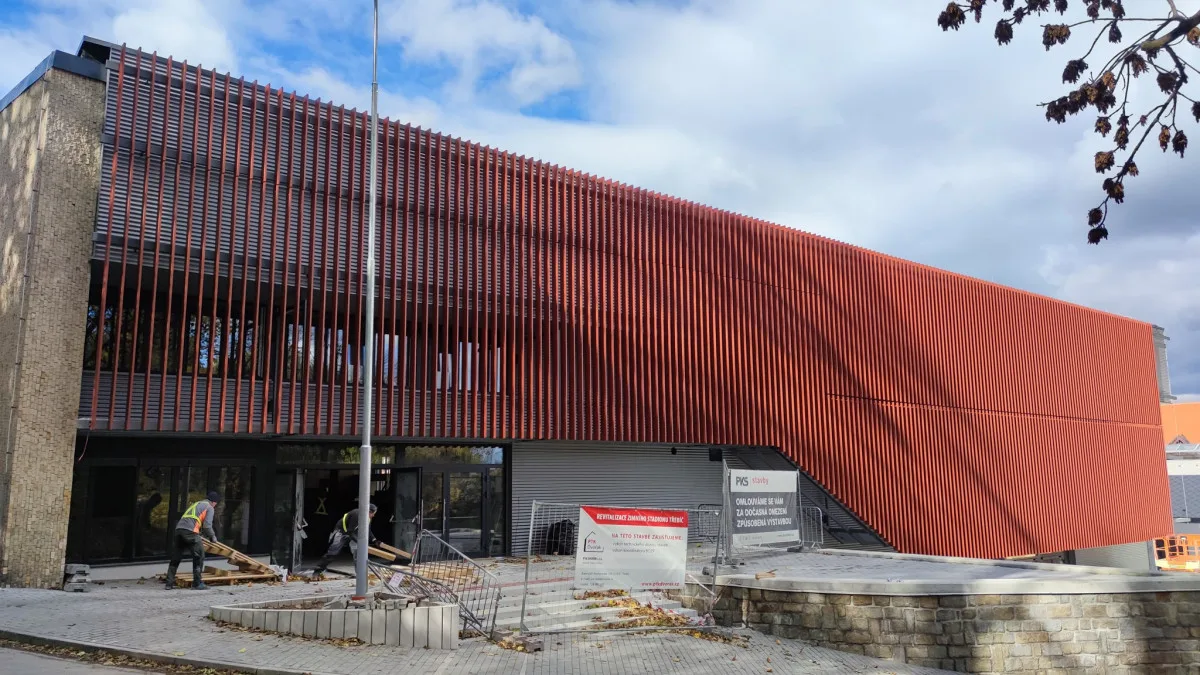 Modernizovaná KHNP Aréna na konci letošního října. Foto: Se svolením Horácké Slavie Třebíč