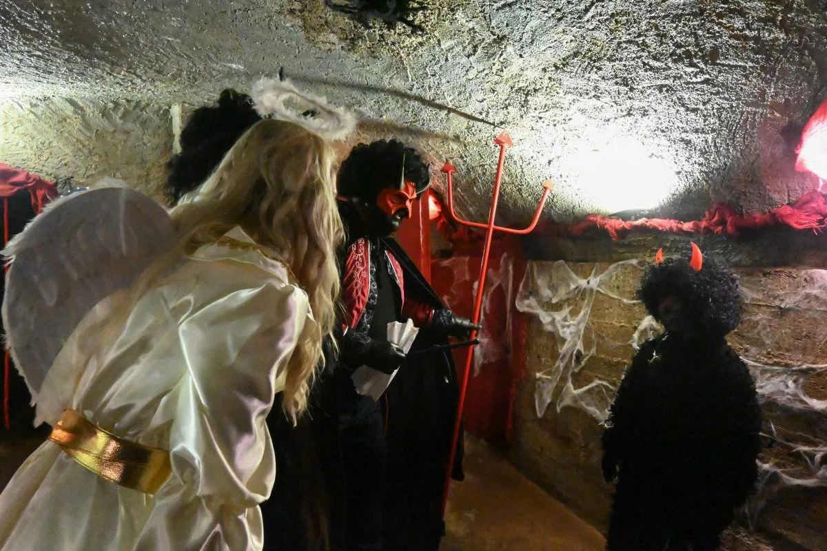 VIDEO: V jihlavském podzemí se zabydleli čerti. Rodiny je mohou přijít navštívit