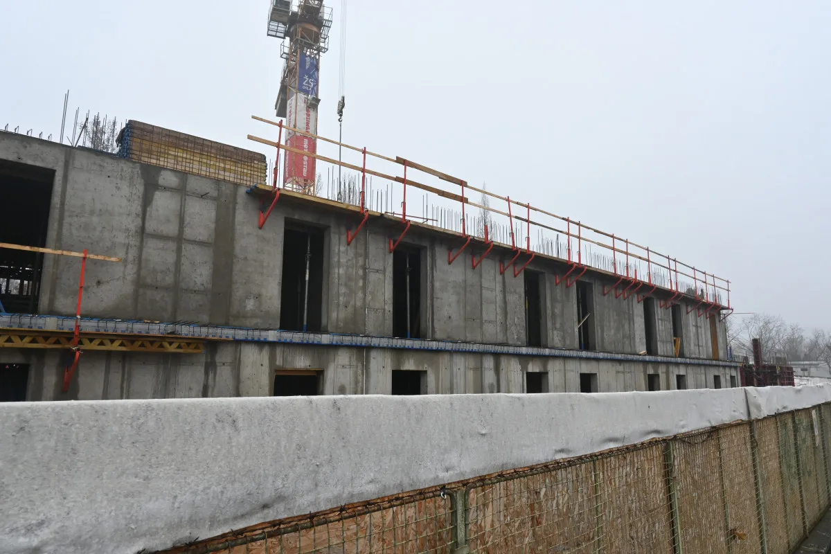 FOTO: Dokončení stavby vysokoškolských kolejí v Jihlavě je posunuté na březen 2027