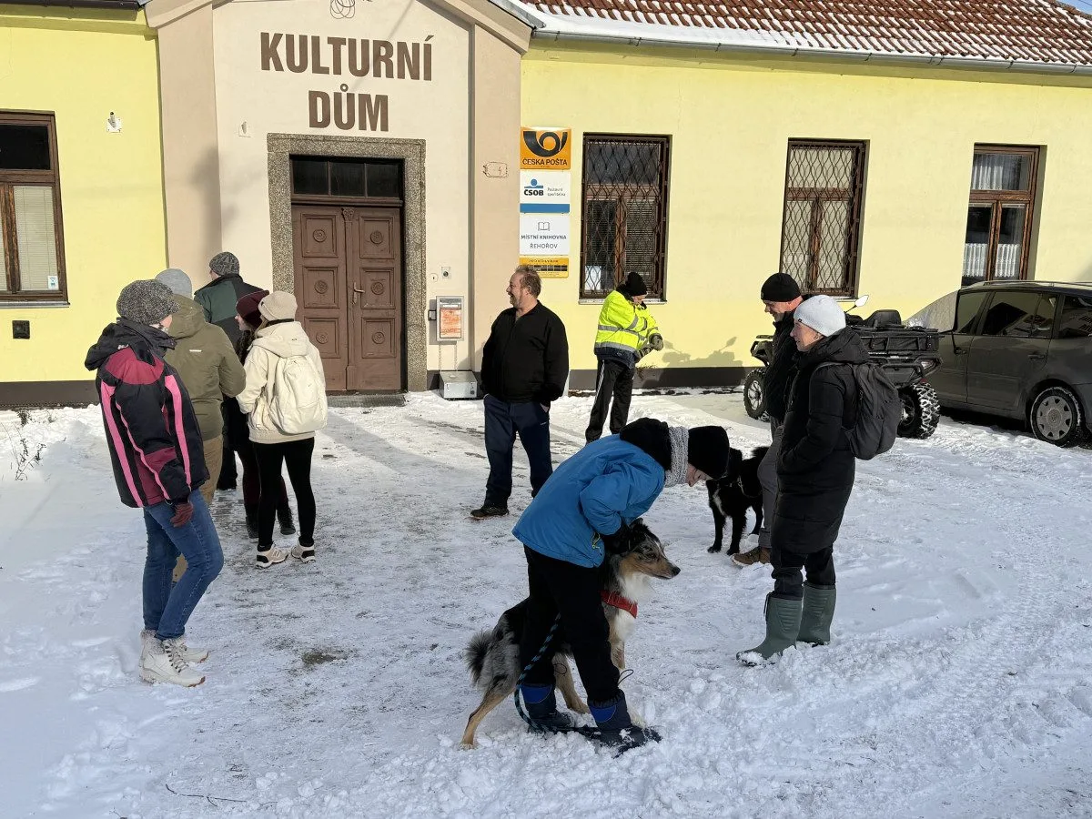 Demolice mostu je nezastavila. Řehořov a Nadějov vyrazily na společný novoroční výšlap