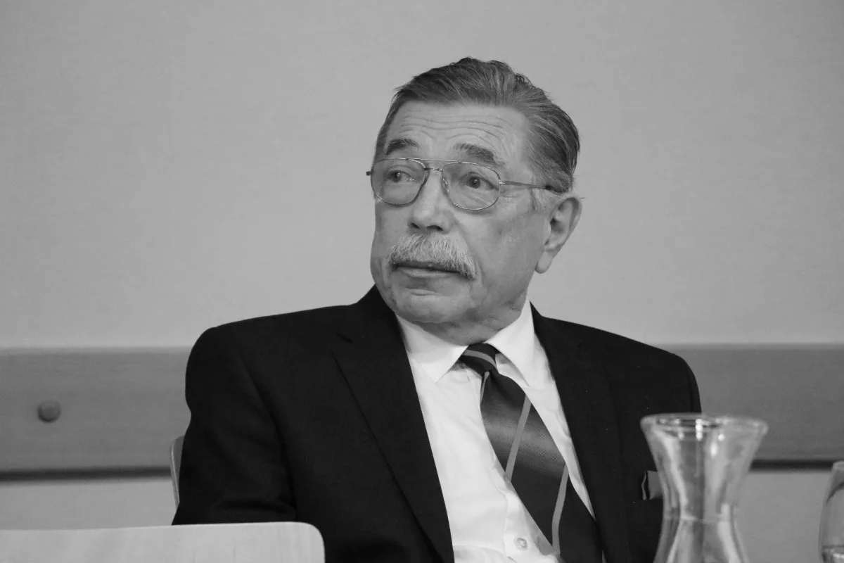 Zemřel chirurg Šustáček. Lékař s velkým srdcem, vzpomínají novoměstští kolegové