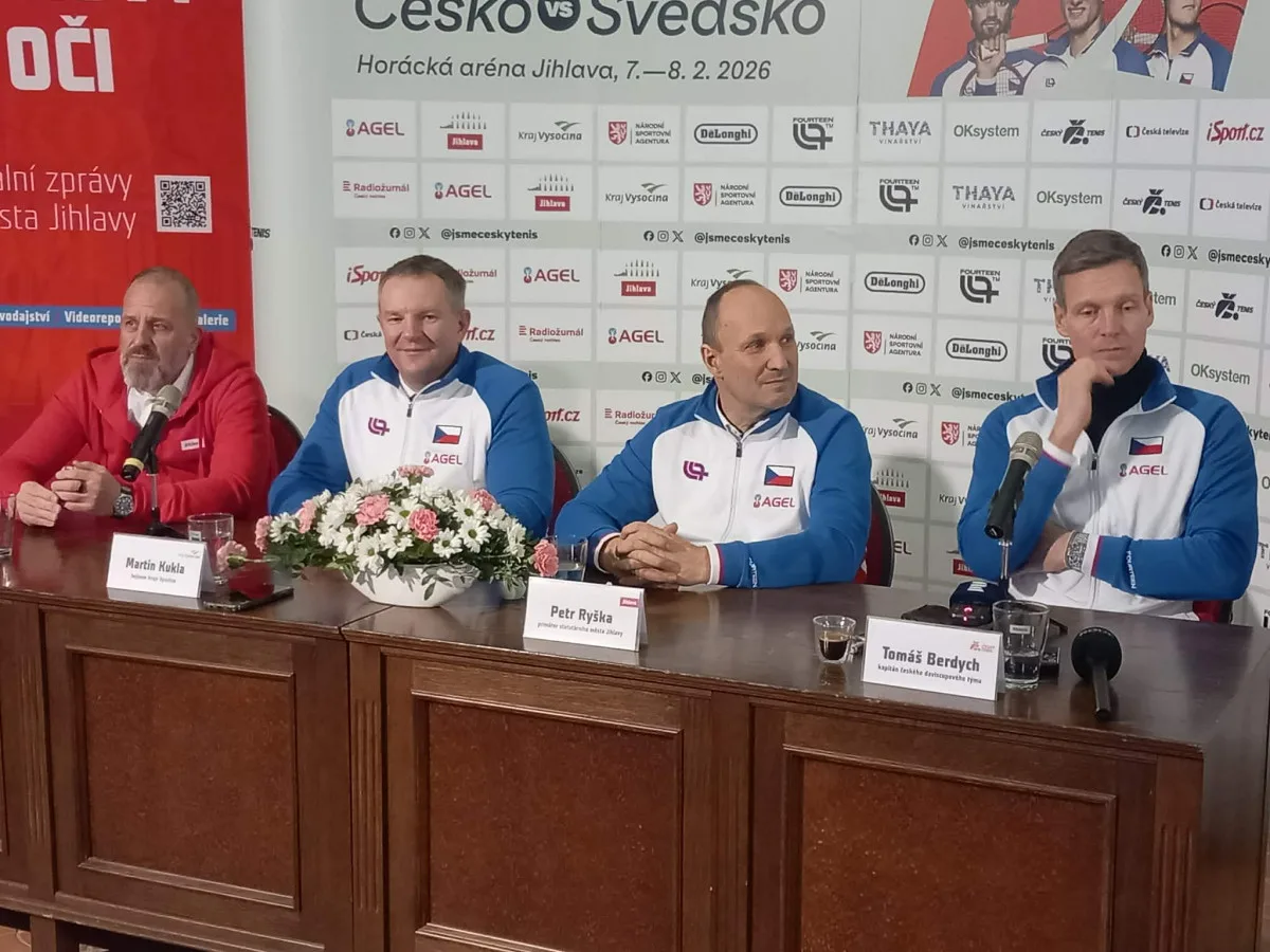 VIDEO: Na pivo se může jen při střídání. V Horácké aréně se chystají na Davis Cup