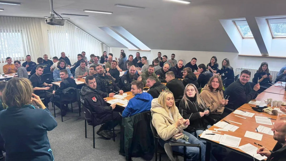 Pomoc kolegovi. 90 hasičů a policistů se zaregistrovalo mezi dárce kostní dřeně