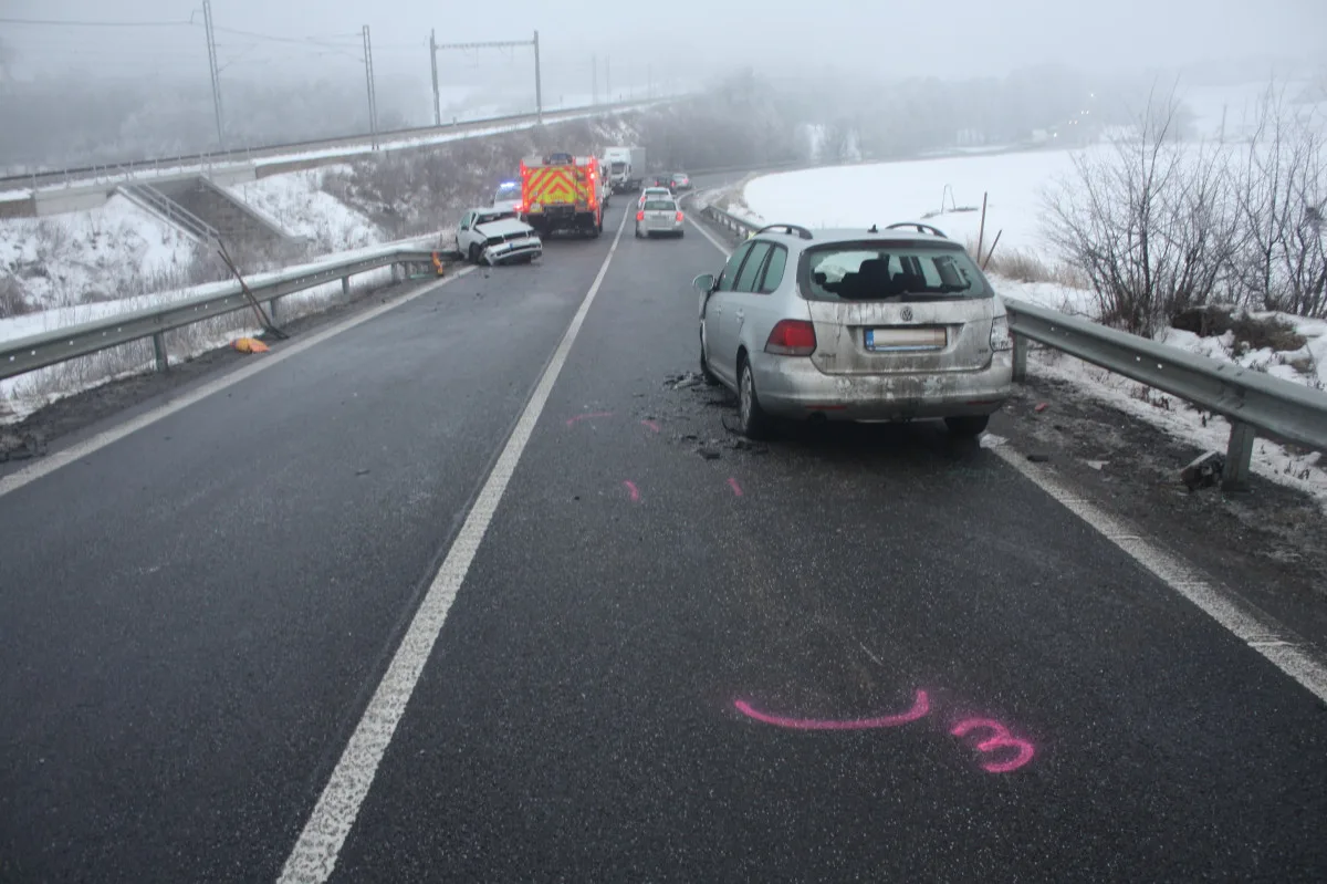 Nehoda u Osové Bítýšky měla tragické následky. Policie hledá svědky. Foto: Se svolením Policie ČR