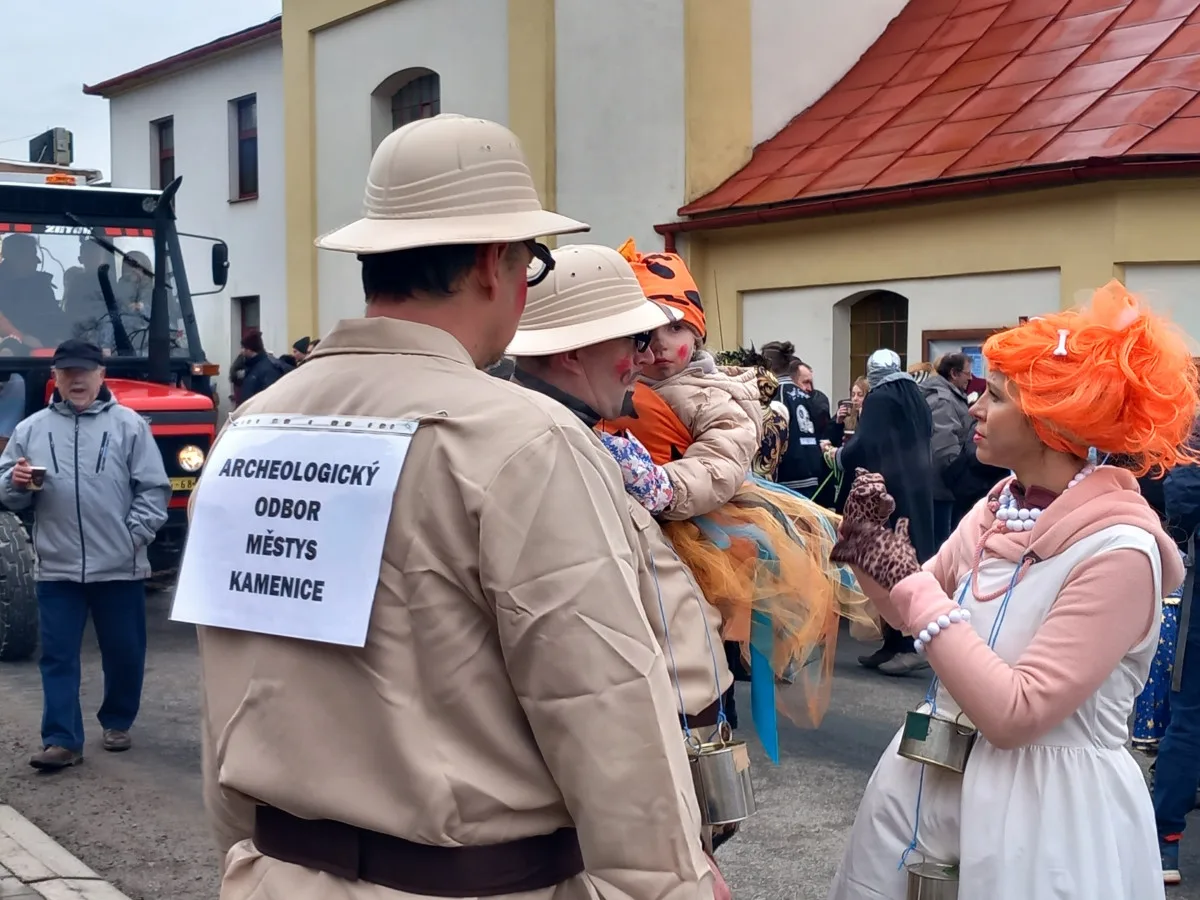 VIDEO: V Kamenici se vrátili o tisíce let zpátky. Tradiční masopust skvěle bavil