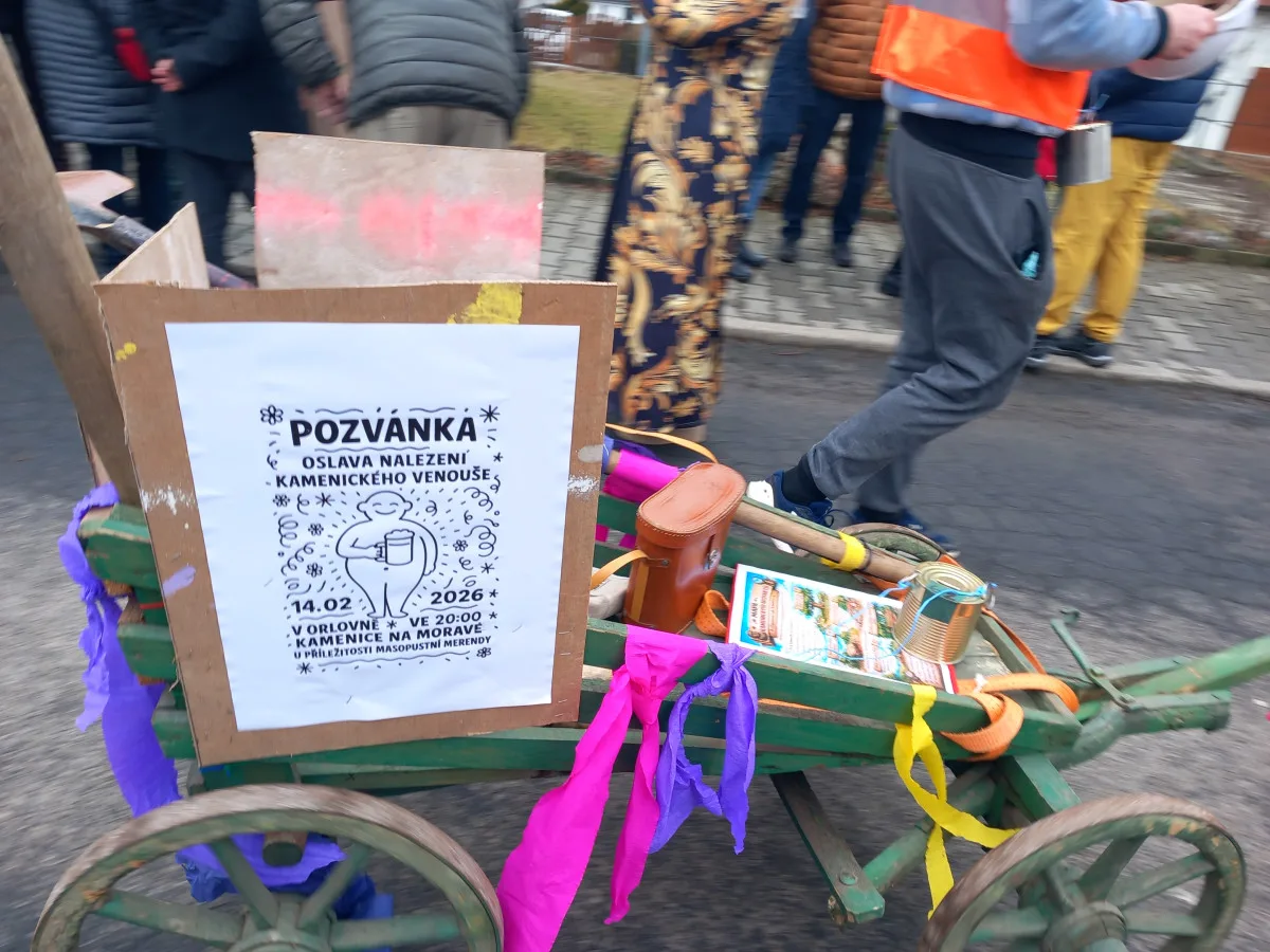 VIDEO: V Kamenici se vrátili o tisíce let zpátky. Tradiční masopust skvěle bavil