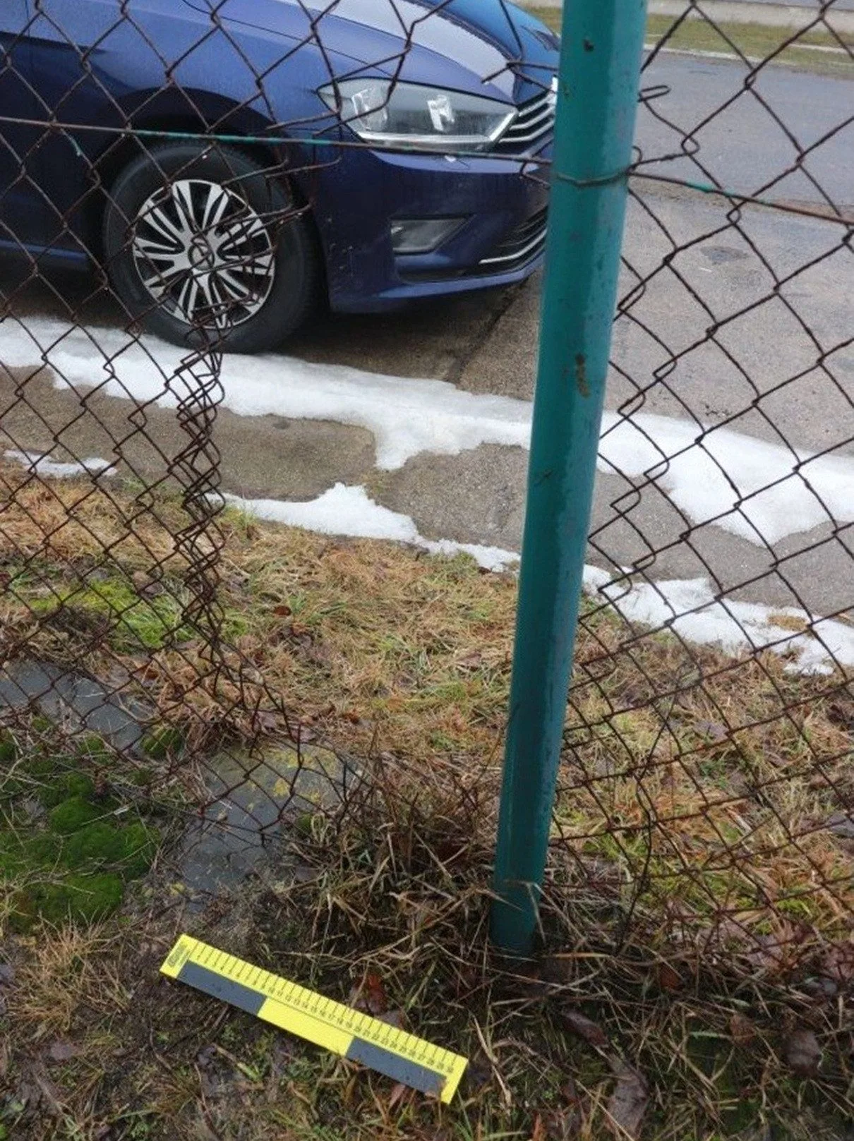 Jeden kradl, druhý čekal v autě. Policisté je dopadli na dálnici. Foto: Se svolením Policie ČR