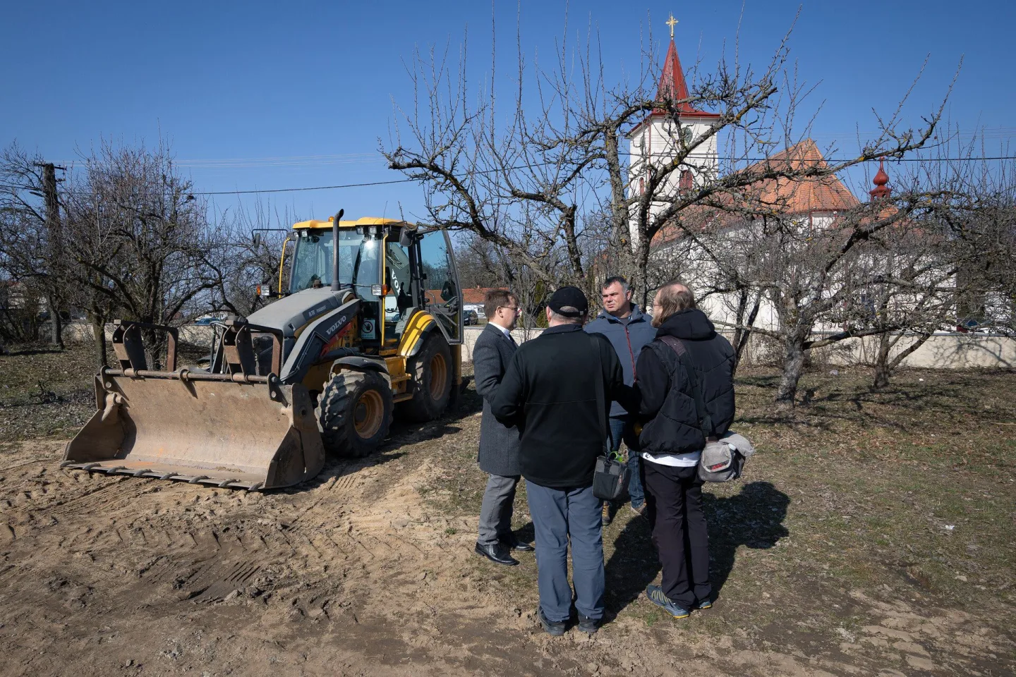 Slavnostní požehnání a otevření nového farního domu sv. Anežky v Myslibořicích. Foto: Lukáš Malotín - Člověk a víra