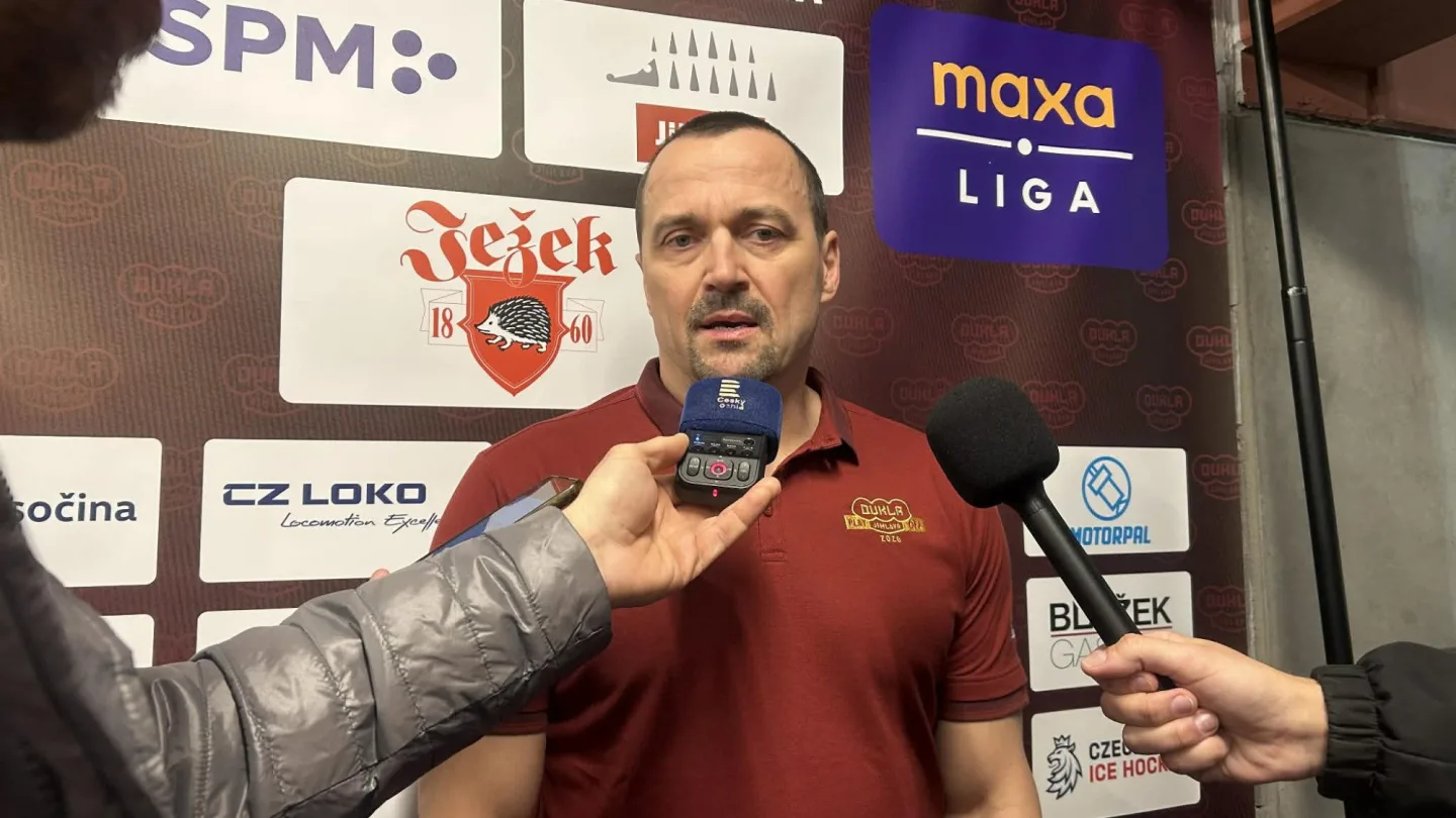 VIDEO: První gól byl uznaný správně, řekl po zápase trenér Dukly Viktor Ujčík