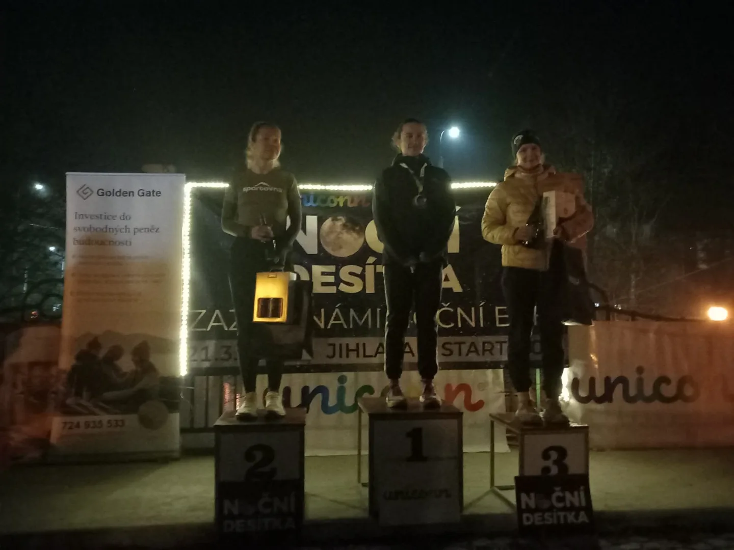 Noční desítka v Jihlavě přilákala přes tři sta účastníků, vyhráli Tvrdík a Pospíšilová