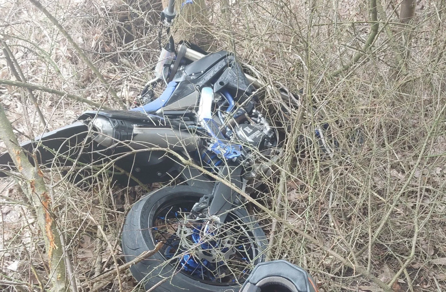 Dva šestnáctiletí chlapci na motorkách se srazili. Řidičák neměl ani jeden z nich. Foto: Policie ČR