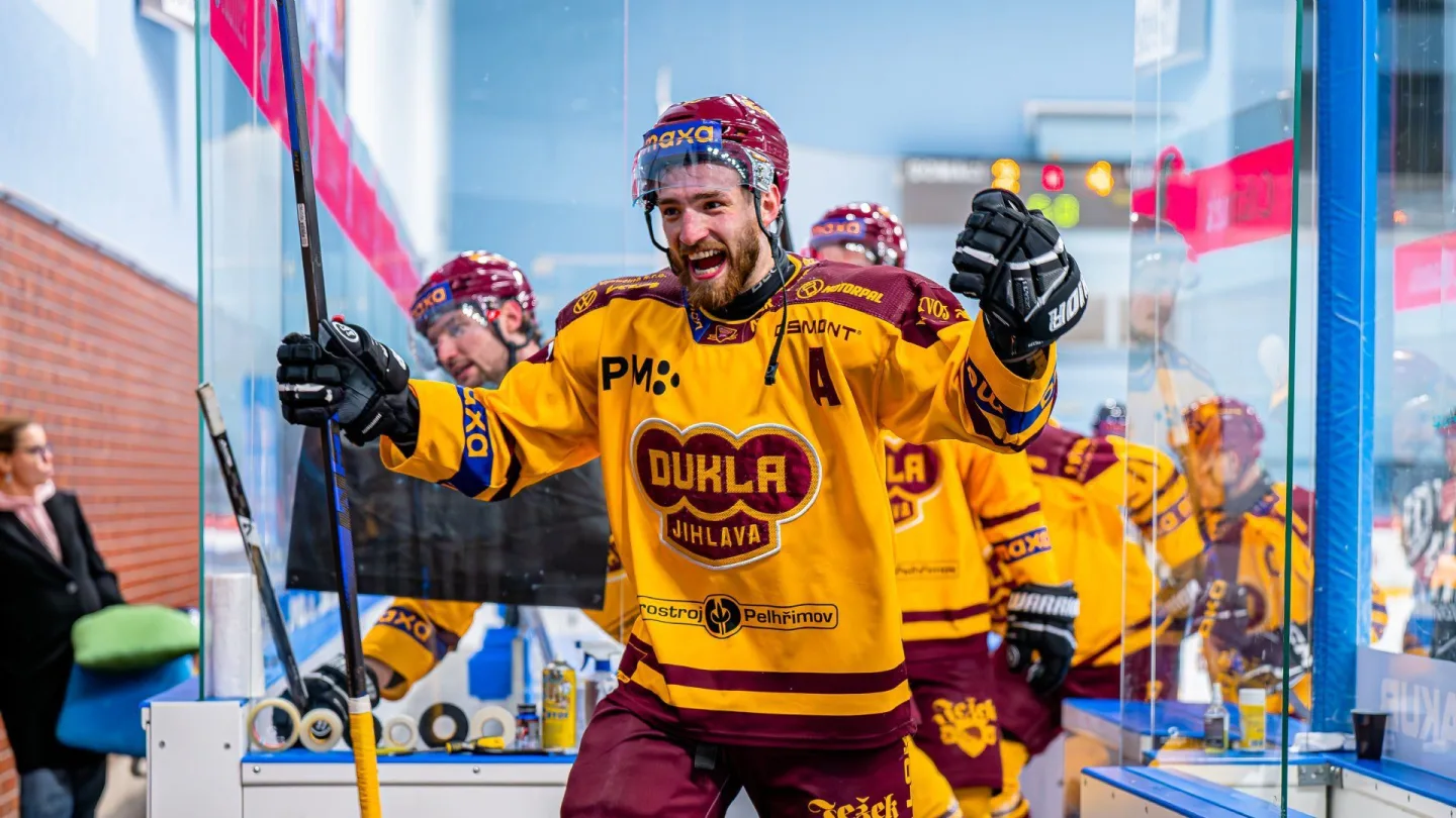 Velká paráda: Dukla porazila Litoměřice 5:2 a bude hrát finále prvoligového play-off. Foto: HC Dukla Jihlava