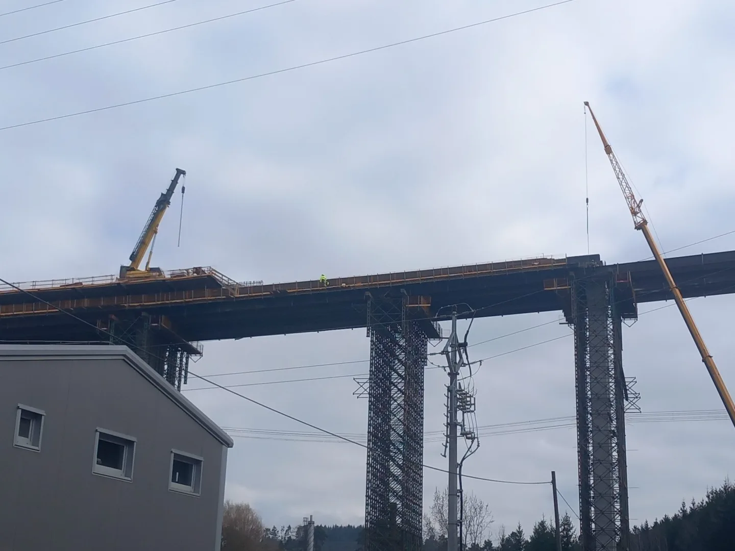 FOTO: Brtnice odříznutá od světa. Zavřené jsou trasy na Třebíč, Luka i Panskou Lhotu