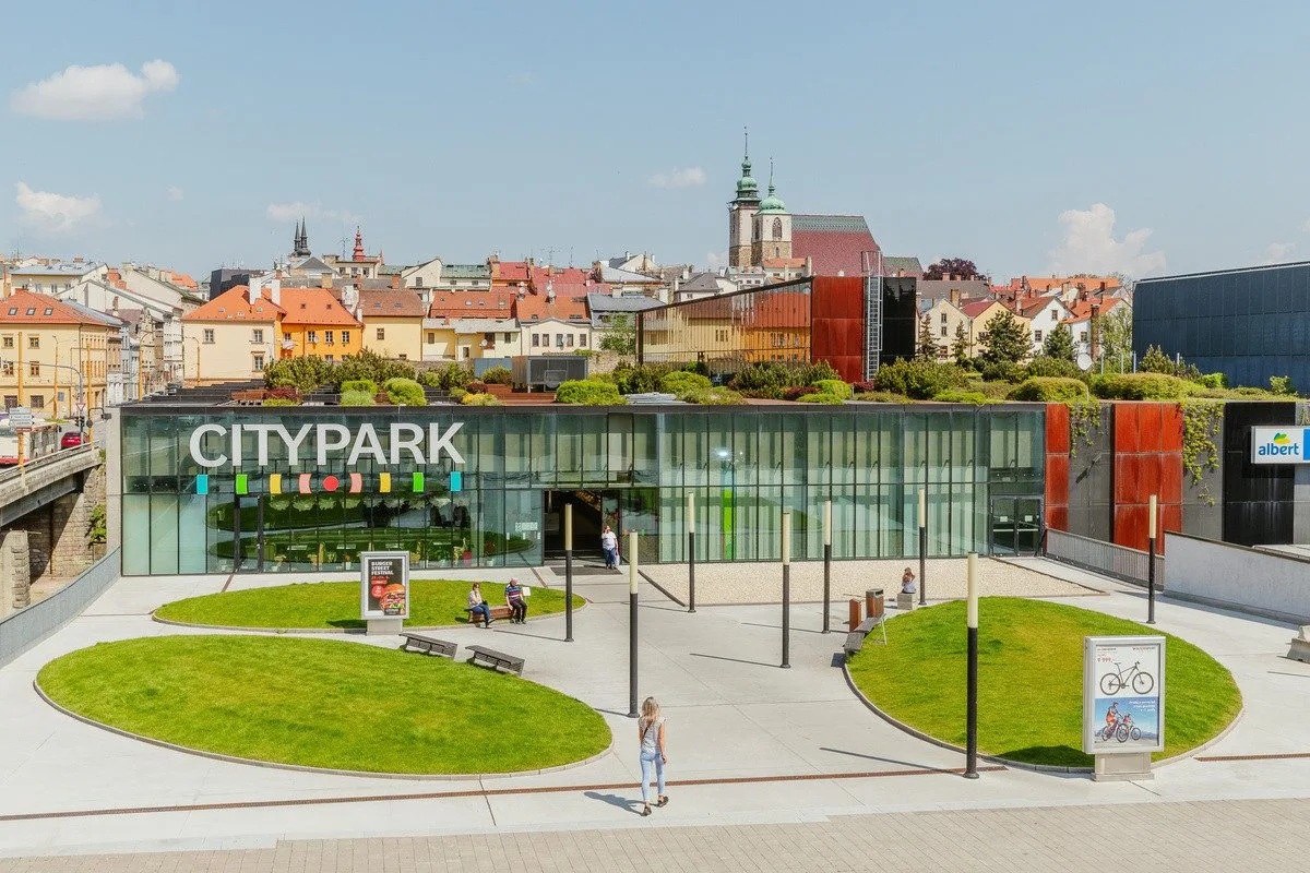 Citypark Jihlava zve v květnu na koncert, ZUŠ Open i novou prodejnu Tatuum
