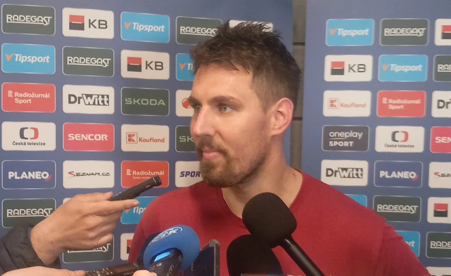 Bylo to o tom, že buď vyhrajeme, nebo půjdeme večer na pivo, řekl po výhře Dlapa