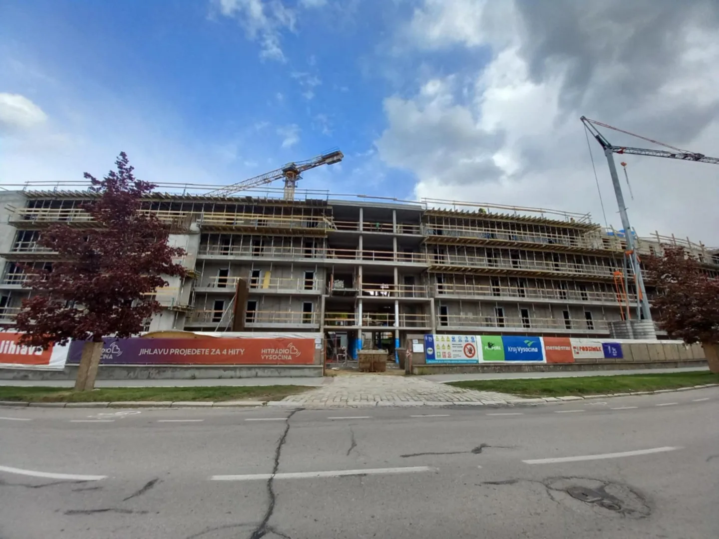 Vysokoškolské koleje jsou potřeba, měly ale stát jinde, myslí si čtenáři Jihlavské Drbny