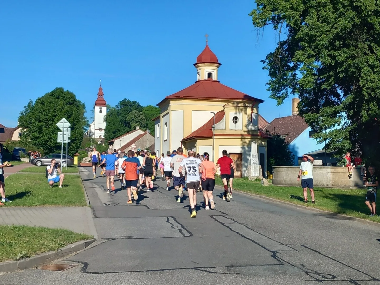 VIDEO, FOTO: Kamenická 15 se běžela poprvé s čipy, letošní ročník byl rekordní