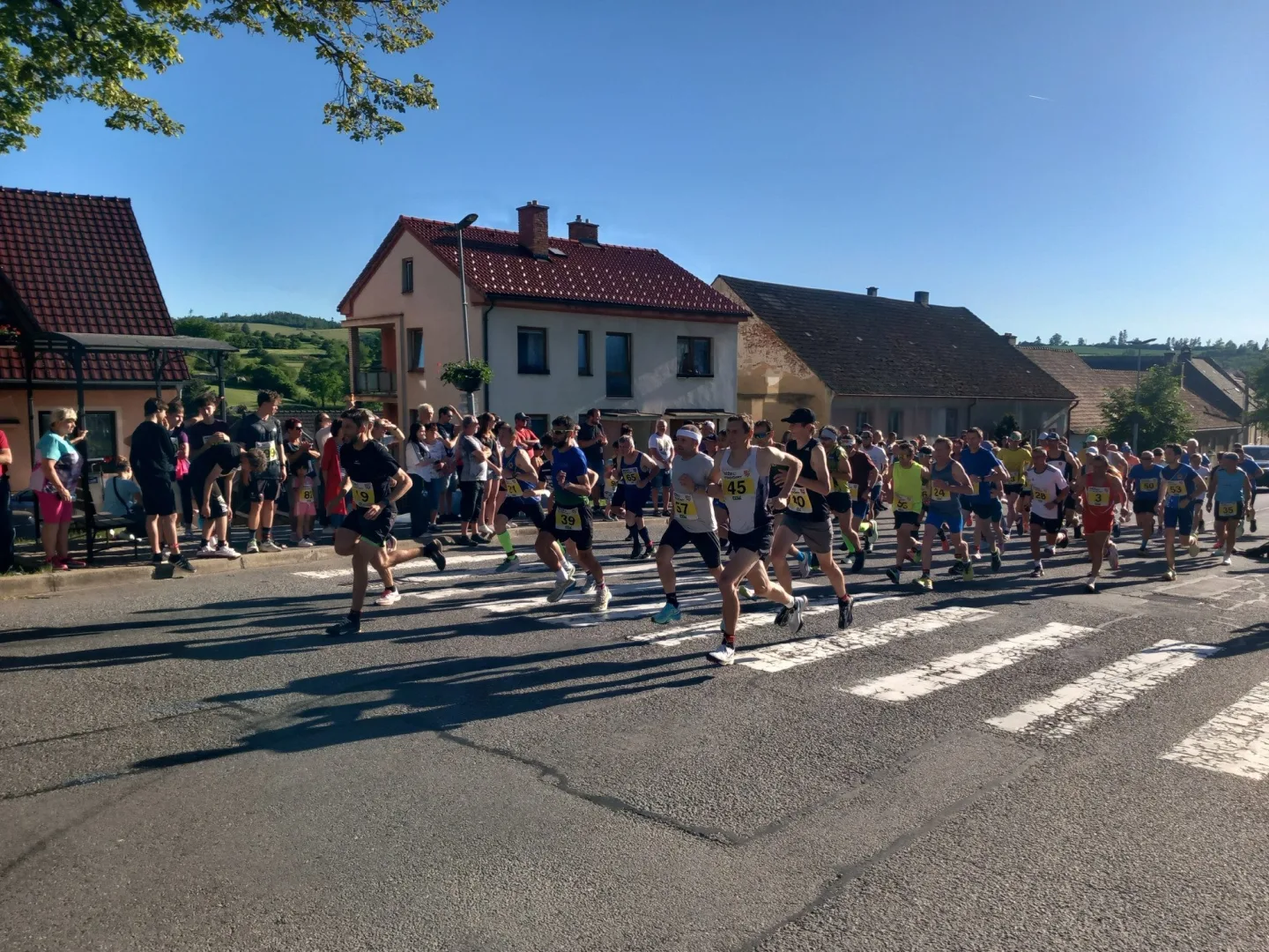 VIDEO, FOTO: Kamenická 15 se běžela poprvé s čipy, letošní ročník byl rekordní