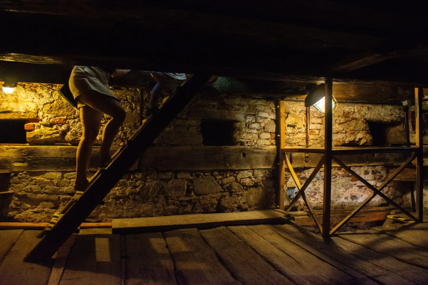 VIDEO, FOTO: Historie, hudba i zvony. Noc kostelů přilákala do Telče řadu návštěvníků