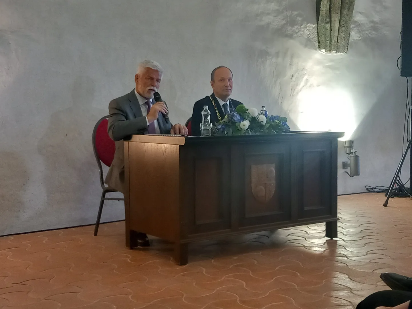 Zastávka VRT mezi Prahou a Brnem nedává smysl, řekl prezident Pavel v Jihlavě