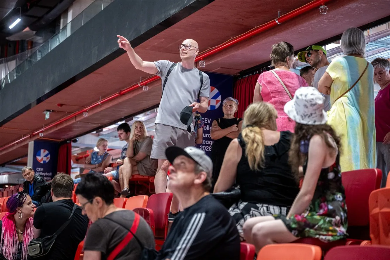 Lidé s handicapem přišli na prohlídku Horácké arény. Řešila se i její bezbariérovost