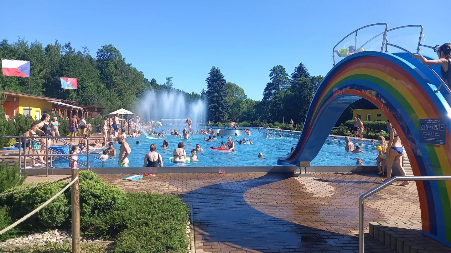 Letní koupaliště na Vysočině mají lepší návštěvnost než loni, ale není rekordní