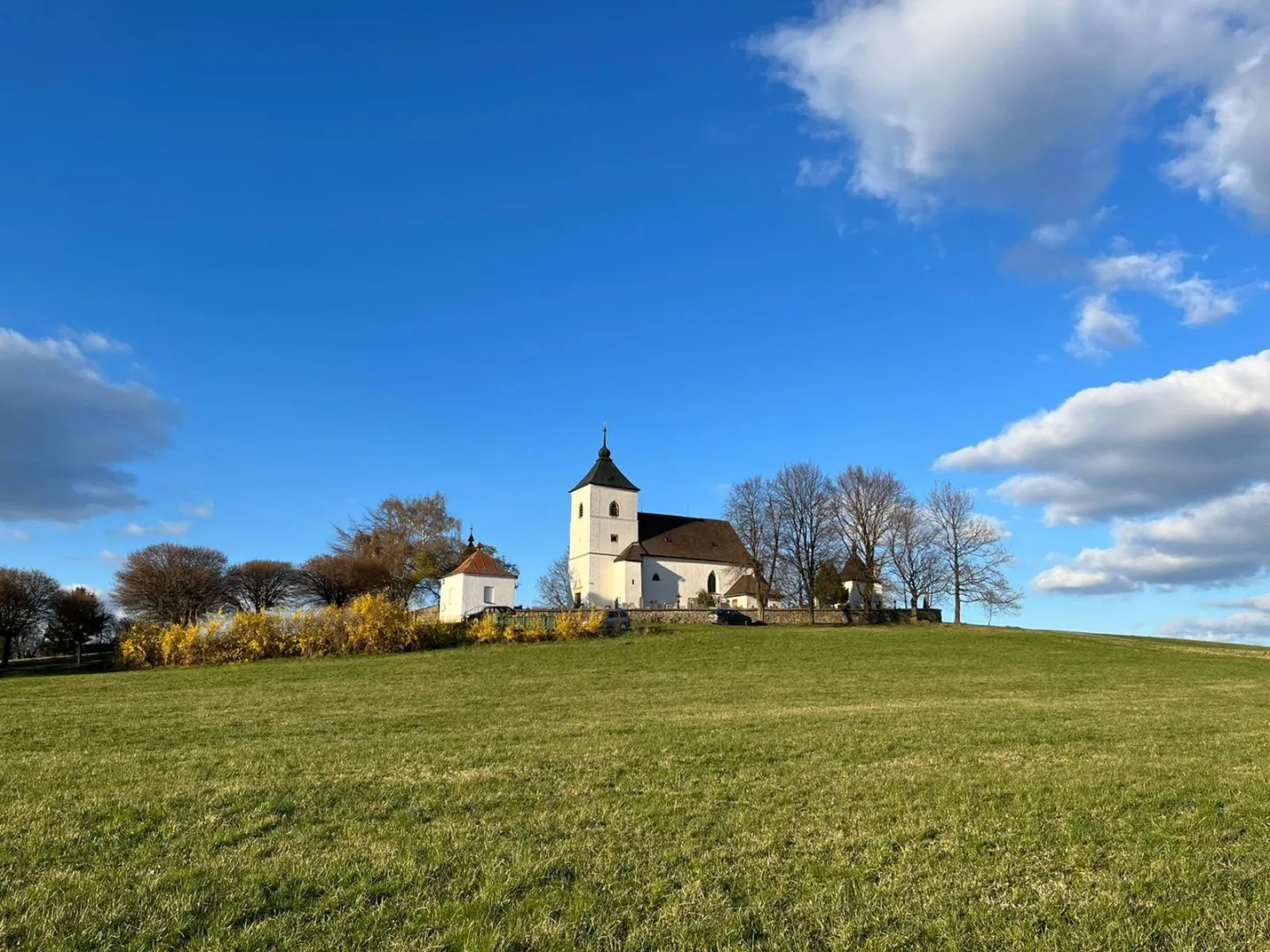 FOTO: Oprava varhan ve Vysokých Studnicích pokračuje, festival je chce zviditelnit