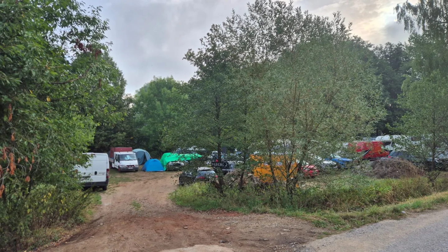 FOTO: Policisté při dohledu na technoparty zažili řadu nevšedních příběhů