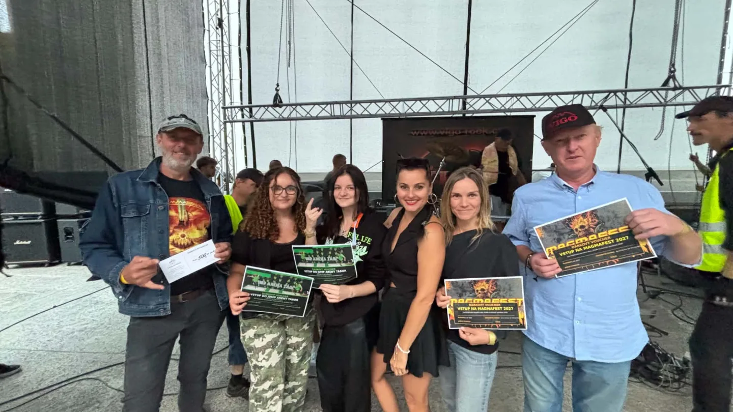 FOTO: Benefiční koncert v letním kině vynesl 108 550 korun, je to rekordní částka