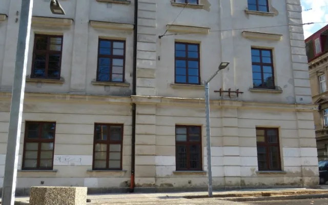Srázná ulice opět otevřena