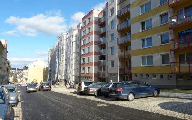 Srázná ulice opět otevřena